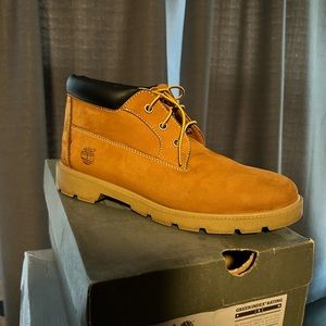 short timberland boats